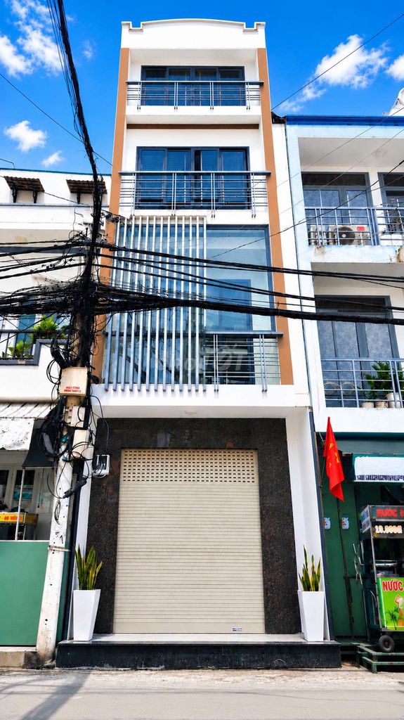 MẶT TIỀN KINH DOANH Ngay Khu Ẩm Thực PHAN XÍCH LONG 4 Tầng 2 Mặt Tiền