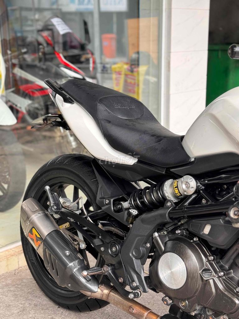 Benelli BN302 Trắng 35000 km. Mua bán Xe máy tại Quận Bình Tân Tp Hồ Chí Minh được đăng bởi Việt Motor Bình Tân hình 3