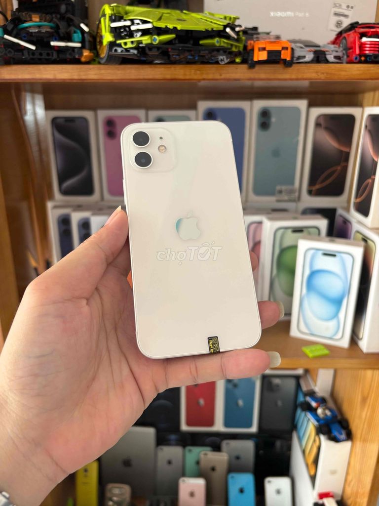 Apple iPhone 12 128GB Bạc. Mua bán Điện thoại tại Thành phố Vũng Tàu Bà Rịa - Vũng Tàu được đăng bởi BINHHYK  hình 1
