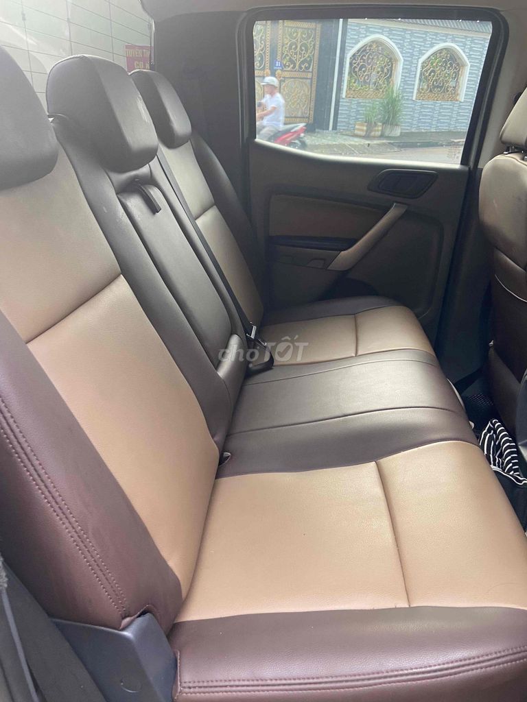 Ford Ranger 2016 XLS xe gia đình nhiều đồ chơi. Mua bán Ô tô tại Thành phố Thủ Dầu Một Bình Dương được đăng bởi Điện An Toàn hình 7