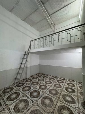Chính chủ cho thuê nhà riêng 40m2 mới, gần ga Trần Quý Cáp