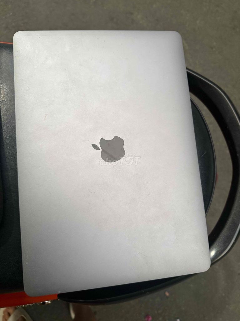 Apple MacBook Pro M1 2020 Xám lỗi nguồn. Mua bán Laptop tại Quận Tân Phú Tp Hồ Chí Minh được đăng bởi Diệu My hình 1