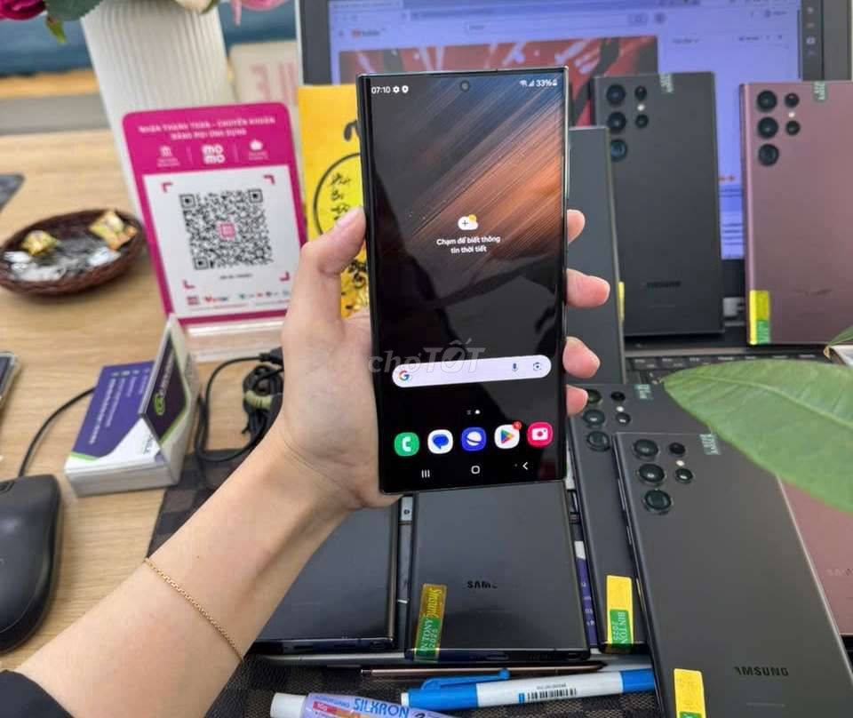Samsung Galaxy S22 Ultra Xám 2sim bản mỹ zin áp. Mua bán Điện thoại tại Quận Bình Thạnh Tp Hồ Chí Minh được đăng bởi Minh phương hình 1