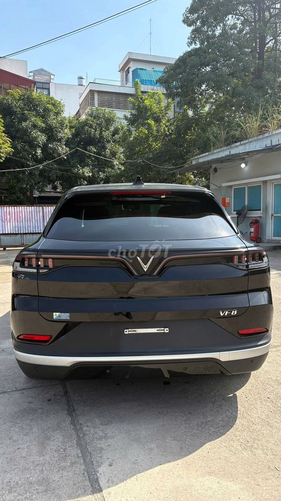 VinFast VF8 Eco 2023 Đen. Mua bán Ô tô tại Quận Nam Từ Liêm Hà Nội được đăng bởi Duy Quang GF hình 4