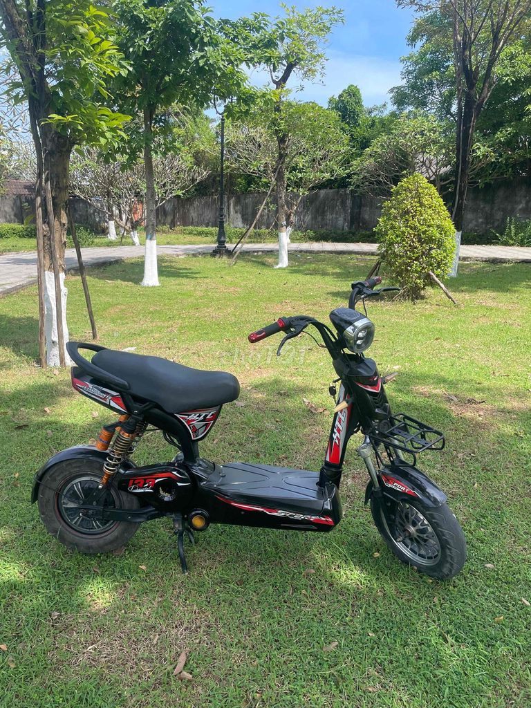 Xe đạp điện màu Đen. Mua bán Xe điện tại Thành phố Thuận An Bình Dương được đăng bởi Nguyễn Thị Thùy Trang hình 4