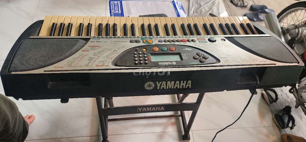 PIANO YAMAHA PSR-240 củ còn dùng tốt