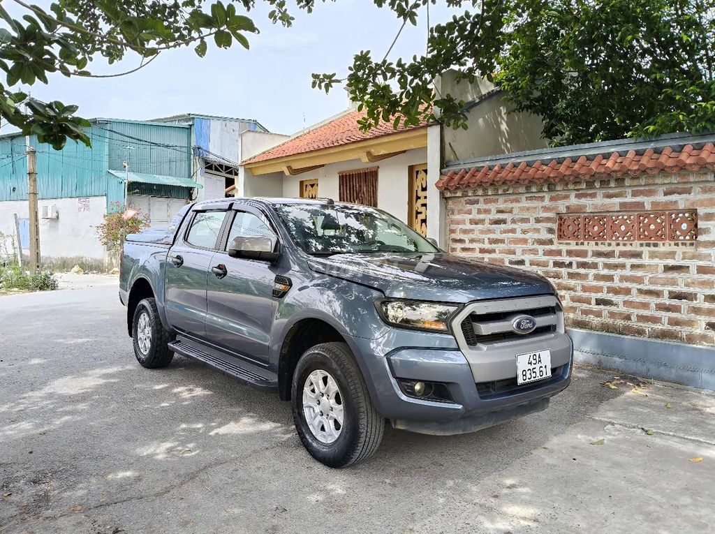 Ford Ranger 2017 XLS 2.2 4x2 AT - 98000 km. Mua bán Ô tô tại Huyện Thanh Trì Hà Nội được đăng bởi Chuyên mua bán xe Bán Tải Lướt  hình 1