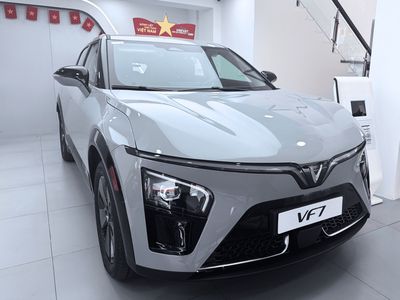 VinFast VF7 ECO XÁM MỚI 2025 - SẴN XE GIAO NGAY. Mua bán Ô tô tại Thành phố Thủ Đức Tp Hồ Chí Minh được đăng bởi Danh Vinfast