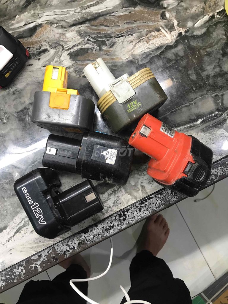 Chuyên đóng pin máy công cụ áo điều hoà