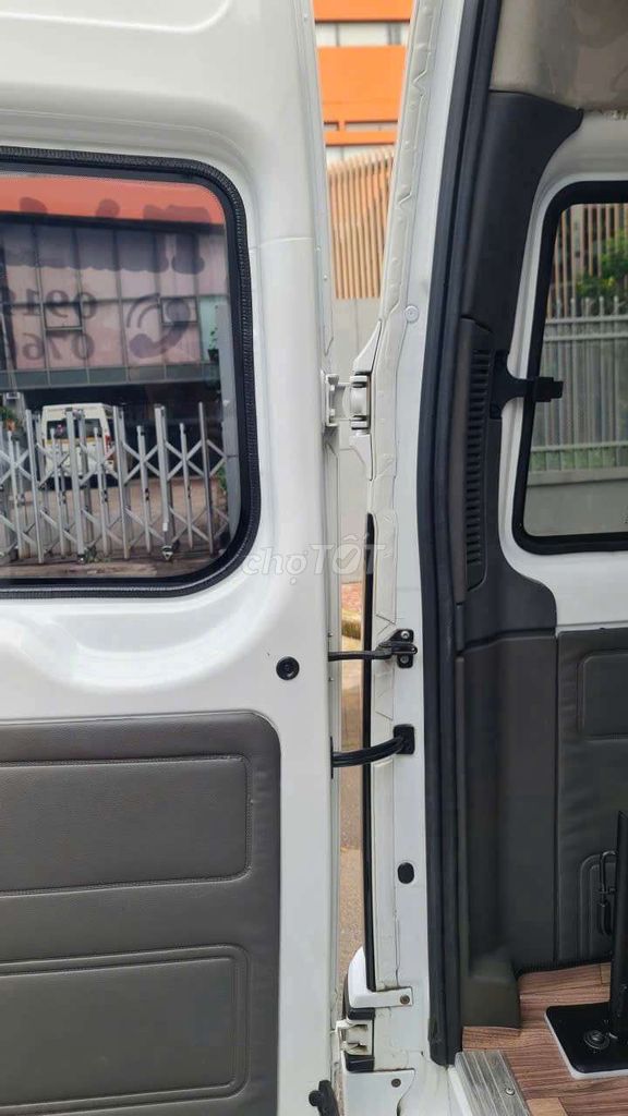 Ford Transit 2023 Trắng 70000 km. Mua bán Ô tô tại Quận 4 Tp Hồ Chí Minh được đăng bởi Minh Phương hình 5