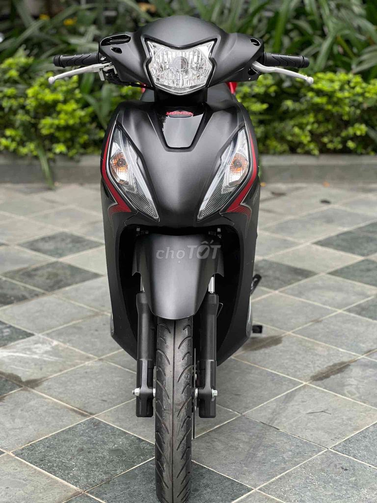 Honda Vision dky 2023 mới 99%