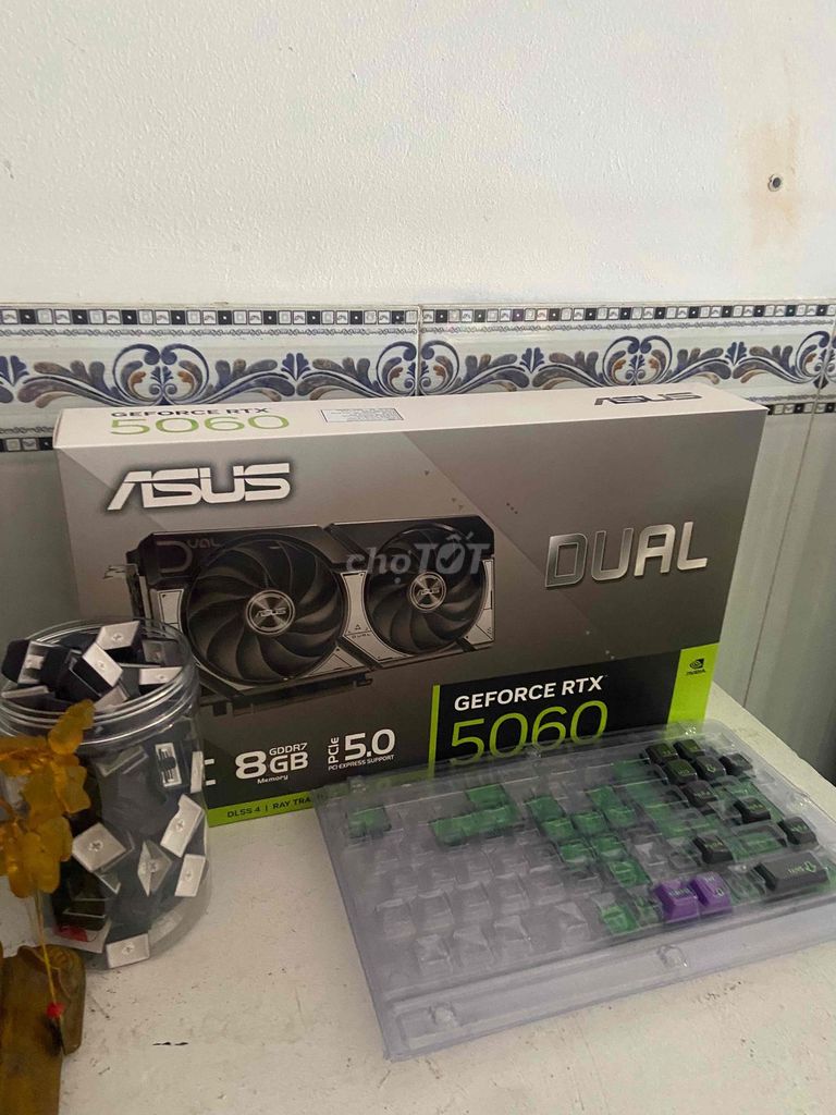 Card đồ họa ASUS RTX 5060 8GB. Mua bán Linh kiện (RAM, Card...) tại Quận 8 Tp Hồ Chí Minh được đăng bởi Tường hình 1