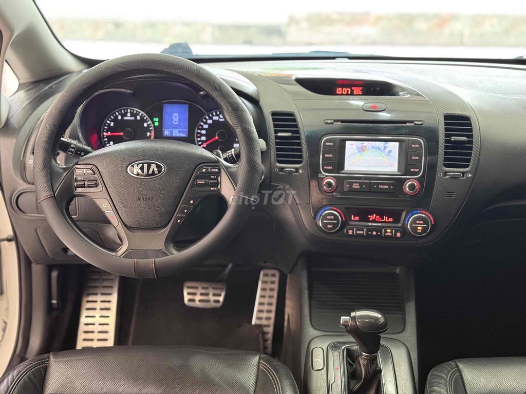 Kia Cerato 1.6 AT Số Tự Động fom hatback. Mua bán Ô tô tại Quận 12 Tp Hồ Chí Minh được đăng bởi Tân hình 9