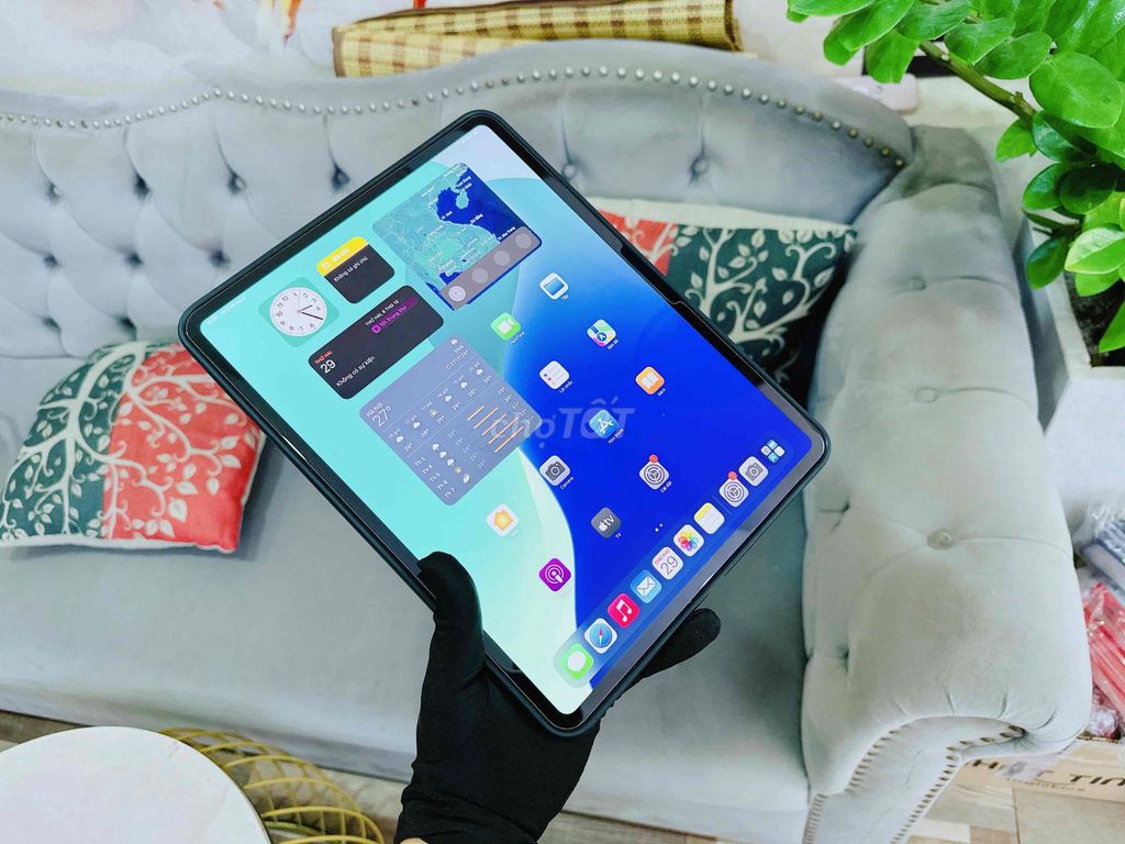 iPad Pro M4 13in 256G Wifi 99% sạc ít BH 8/202. Mua bán Máy tính bảng tại Quận Hải Châu Đà Nẵng được đăng bởi Hoàng Anh Tuấn hình 1