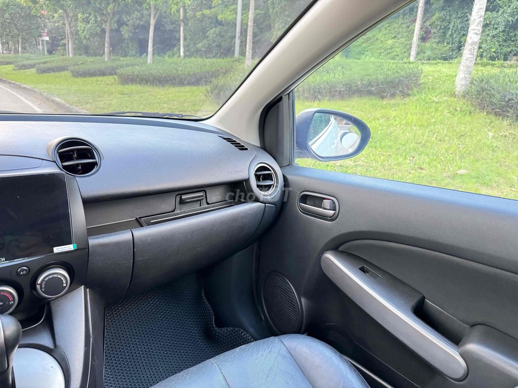 Mazda 2 2014 1.5 AT - 110000 km. Mua bán Ô tô tại Huyện Sóc Sơn Hà Nội được đăng bởi Anh Chiến hình 9