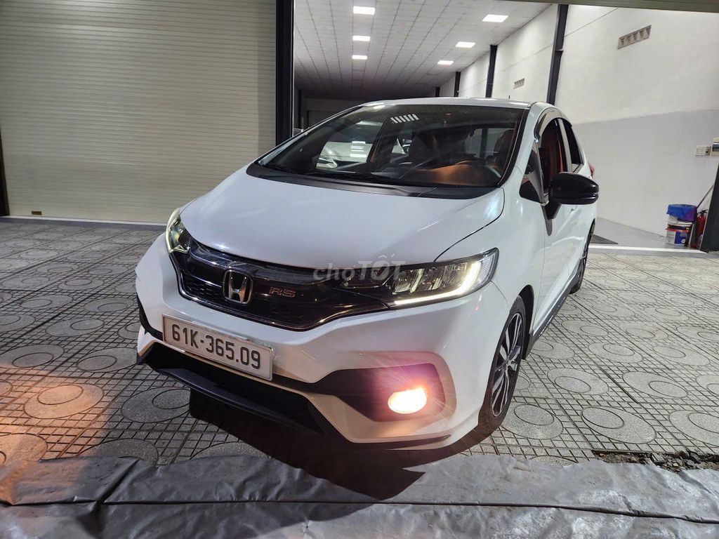 Honda Jazz 2018 RS đi ít mới 38 ngàn bao check. Mua bán Ô tô tại Thành phố Thủ Đức Tp Hồ Chí Minh được đăng bởi Thái Phạm hình 8