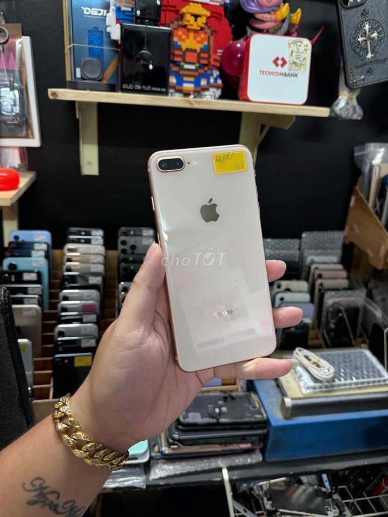 Apple iPhone 8 Plus 64GB Vàng hồng Đã sử dụng. Mua bán Điện thoại tại Quận Bình Thạnh Tp Hồ Chí Minh được đăng bởi SyTuan hình 1