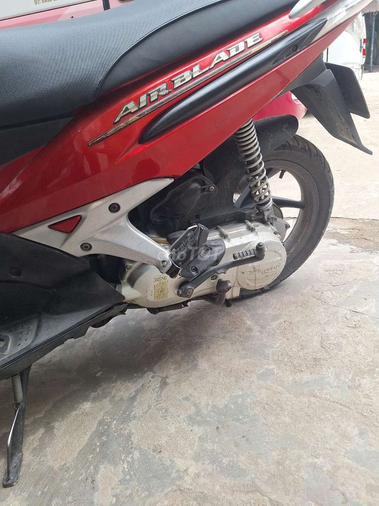 Воздушное лезвие Honda 2025 красное