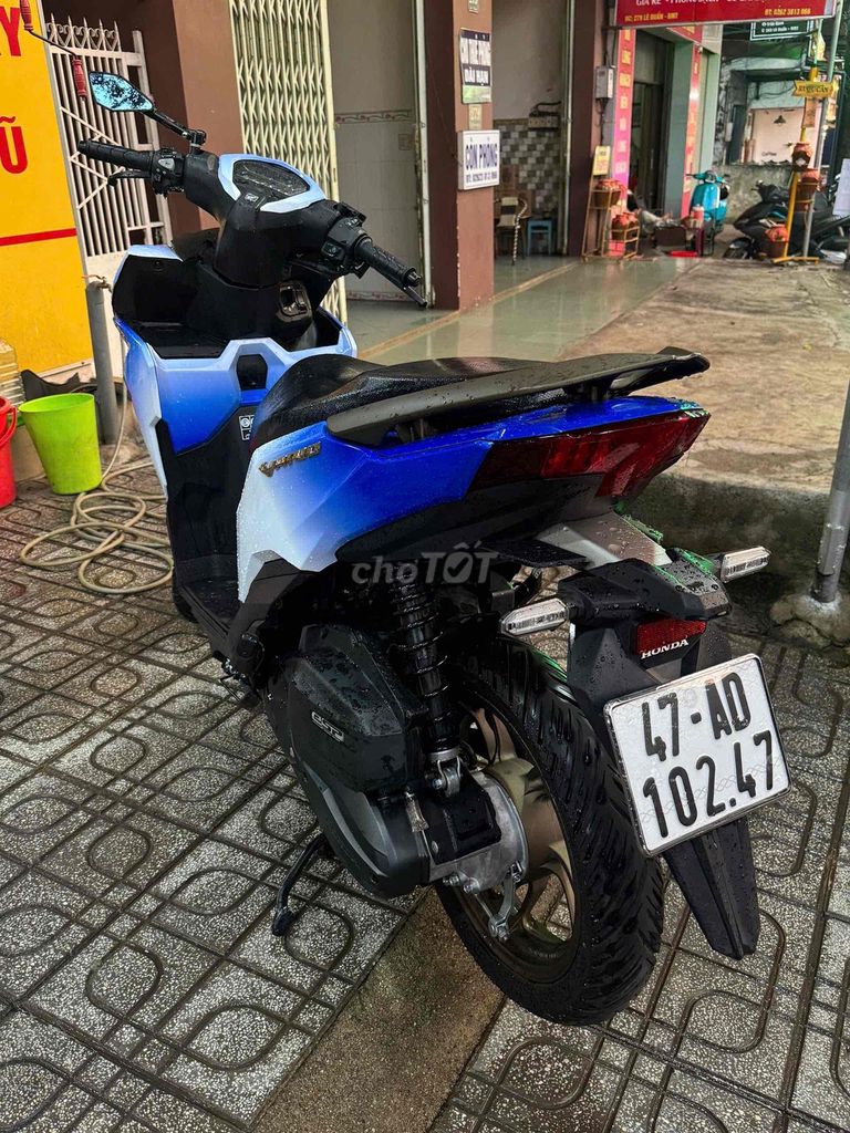 Vario 2024 3k km mới 95% chủ Phố. Mua bán Xe máy tại Thành phố Buôn Ma Thuột Đắk Lắk được đăng bởi Ngô quốc Việt  hình 4