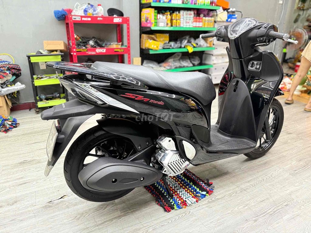 Siêu phẩm Sh mode 2024 odo cực thấp,máy êm.có góp6. Mua bán Xe máy tại Quận Thanh Khê Đà Nẵng được đăng bởi Hoài Vespa hình 3