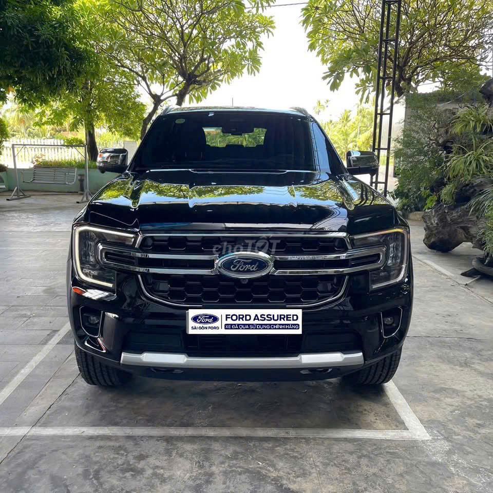Ford Everest Titanium 4x2 2026 чёрный 3 700 км