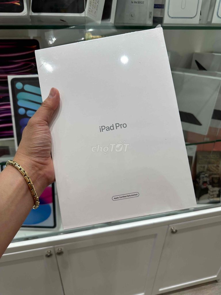 ipad pro M1 11inch 128G newseal CPO gray