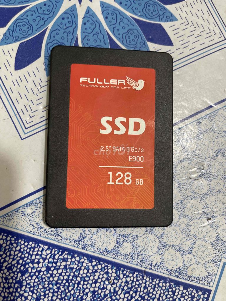 Ổ Cứng SSD 128G còn mới đã có sẵn Win 10 PRO