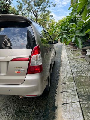 Toyota Innova 2.0E .2014 zin 145000km