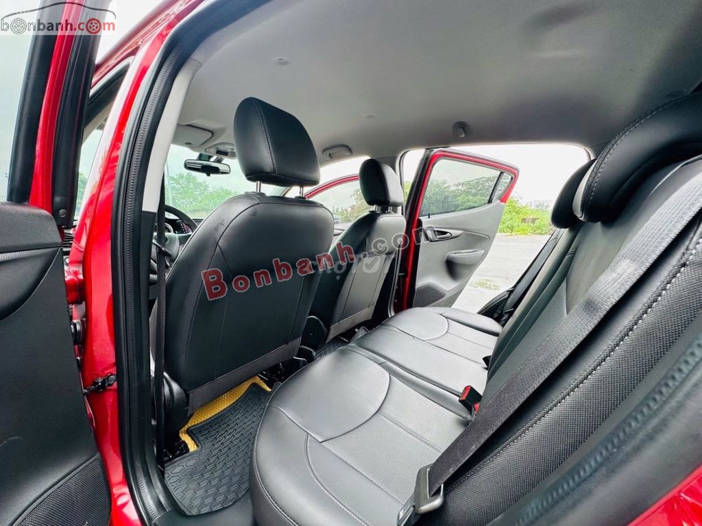 VinFast Fadil 1.4 AT 2021 - 310 Triệu. Mua bán Ô tô tại Thị Xã Buôn Hồ Đắk Lắk được đăng bởi Nguyễn Thành Trung hình 4