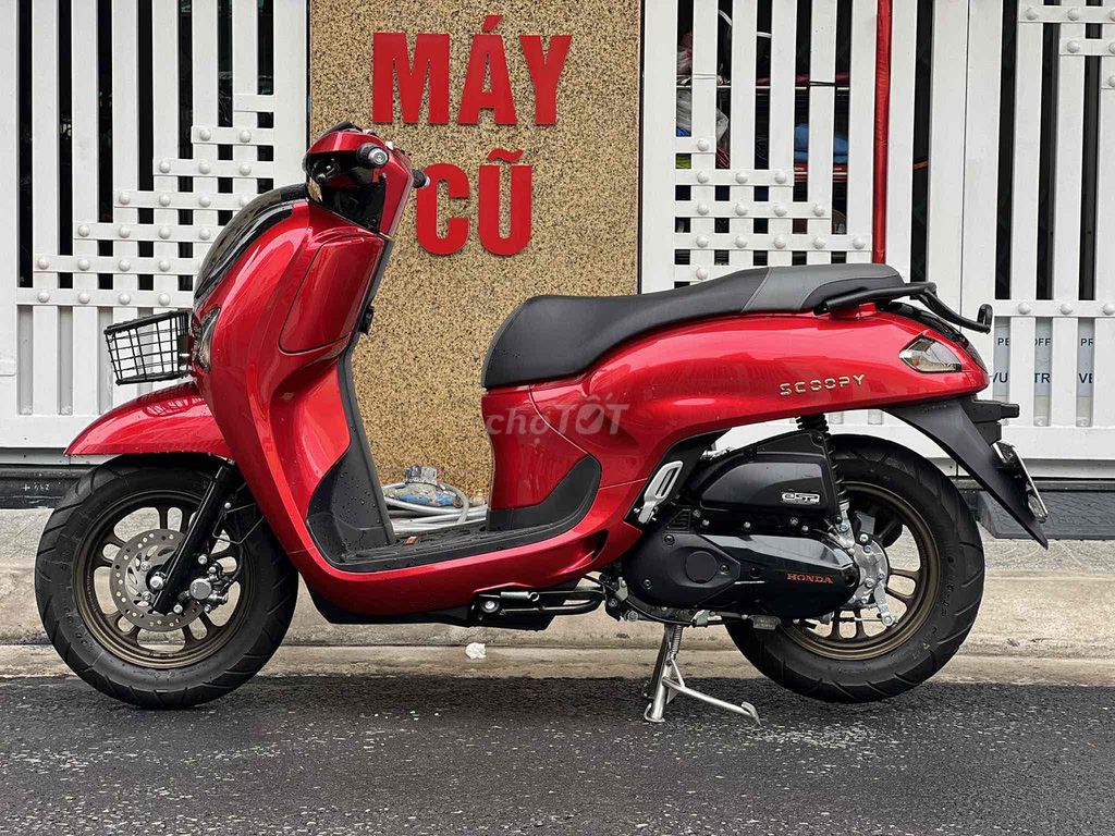 scoppy. mới đi có 2 ngàn km. như xe hãng. Mua bán Xe máy tại Quận Ngũ Hành Sơn Đà Nẵng được đăng bởi Nguyễn Phước Vĩnh hình 2
