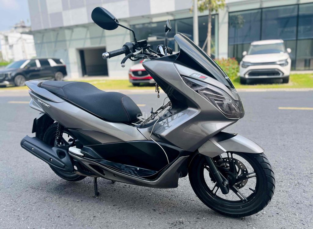 Honda PCX125 2014 Xám. Mua bán Xe máy tại Quận Gò Vấp Tp Hồ Chí Minh được đăng bởi Cầm đồ Thanh Nhật hình 4