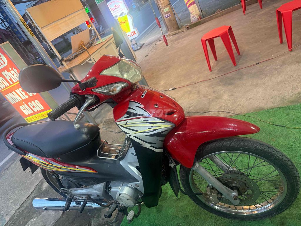 Wave RS100 2008 bstp đẹp êm giá rẻ bán nhanh. Mua bán Xe máy tại Huyện Bình Chánh Tp Hồ Chí Minh được đăng bởi CH HƠN PHÁT CHUYÊN MUA BÁN XE CŨ MỚI hình 7