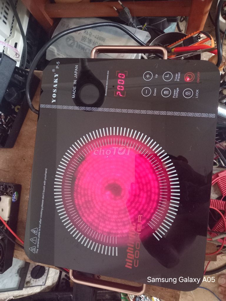 Bếp hồng ngoại Yosaky P-5 Đen. Mua bán Bếp, lò, đồ điện nhà bếp tại Quận Hải An Hải Phòng được đăng bởi Tuan Tran hình 1