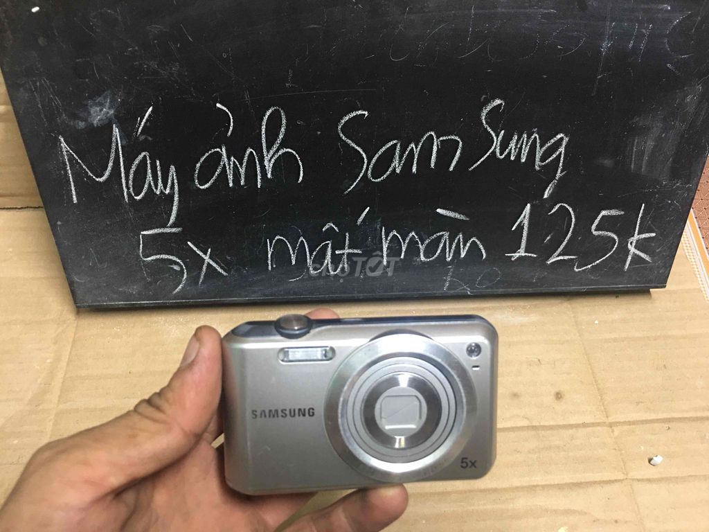 Máy ảnh Samsung Bạc Mất màn hình. Mua bán Máy ảnh, Máy quay tại Thị xã Duy Tiên Hà Nam được đăng bởi hinh dieu linh hình 1
