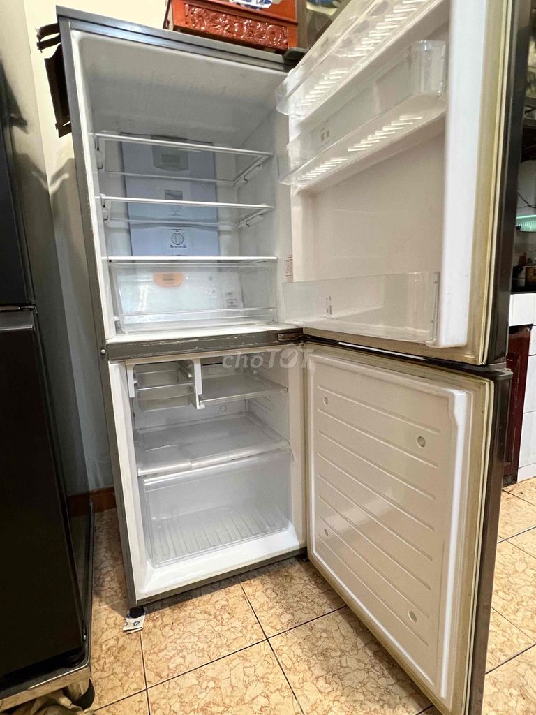 Tủ lạnh Sanyo 284L SR-P285RB ngăn đá dưới. Mua bán Tủ lạnh tại Thành phố Thủ Đức Tp Hồ Chí Minh được đăng bởi Mai hình 1