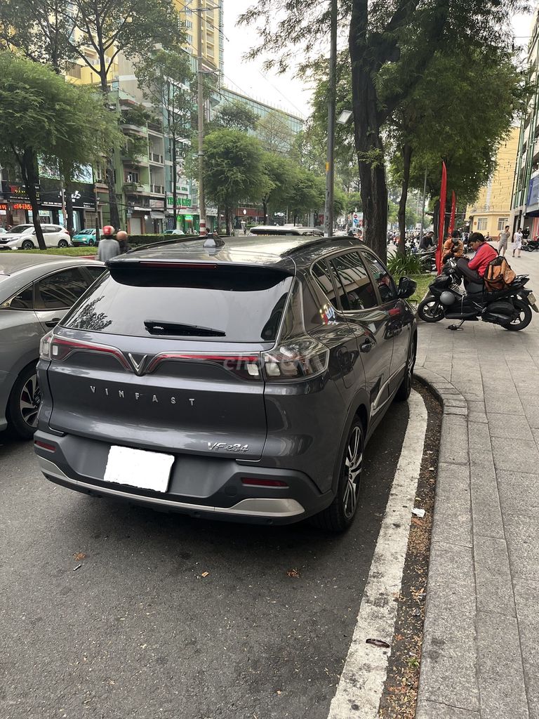 Ít sử dụng cần bán xe Vfe34 màu xám. Mua bán Ô tô tại Quận 6 Tp Hồ Chí Minh được đăng bởi Hoa Nguyenhieu hình 2