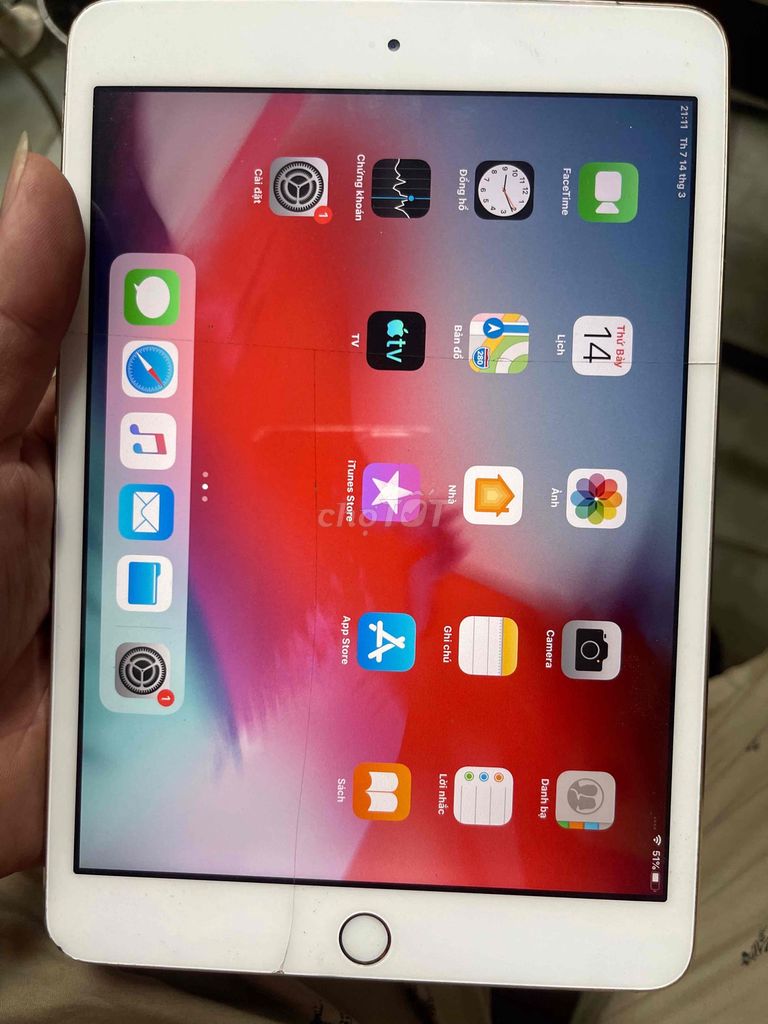 Apple iPad Mini 3 16GB Vàng Nứt kính. Mua bán Máy tính bảng tại Thị xã Tân Uyên Bình Dương được đăng bởi truong hình 1