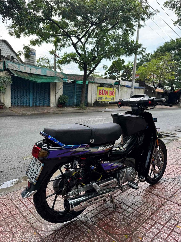 Honda Dream Lùn Thái 1996 dọn Full Kiểng BSTP. Mua bán Xe máy tại Huyện Bình Chánh Tp Hồ Chí Minh được đăng bởi Phong Vũ hình 2