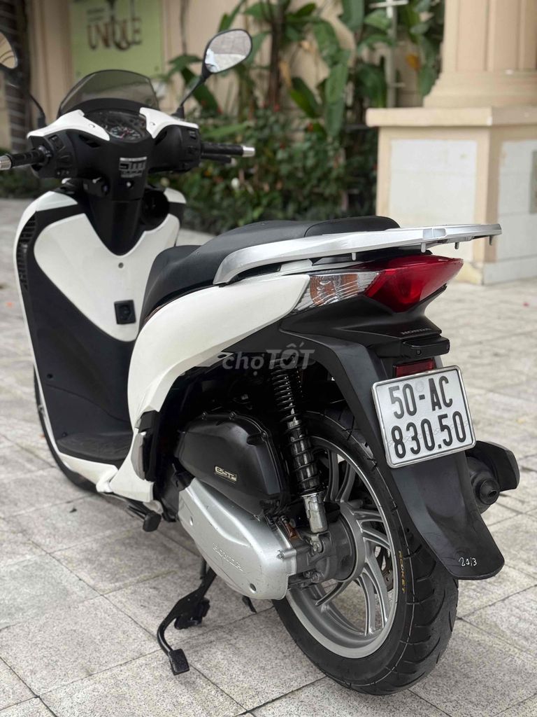 SH vn 150cc chính chủ lên fun áo ý bao máy zin cop. Mua bán Xe máy tại Quận 7 Tp Hồ Chí Minh được đăng bởi Gia Bảo  hình 7