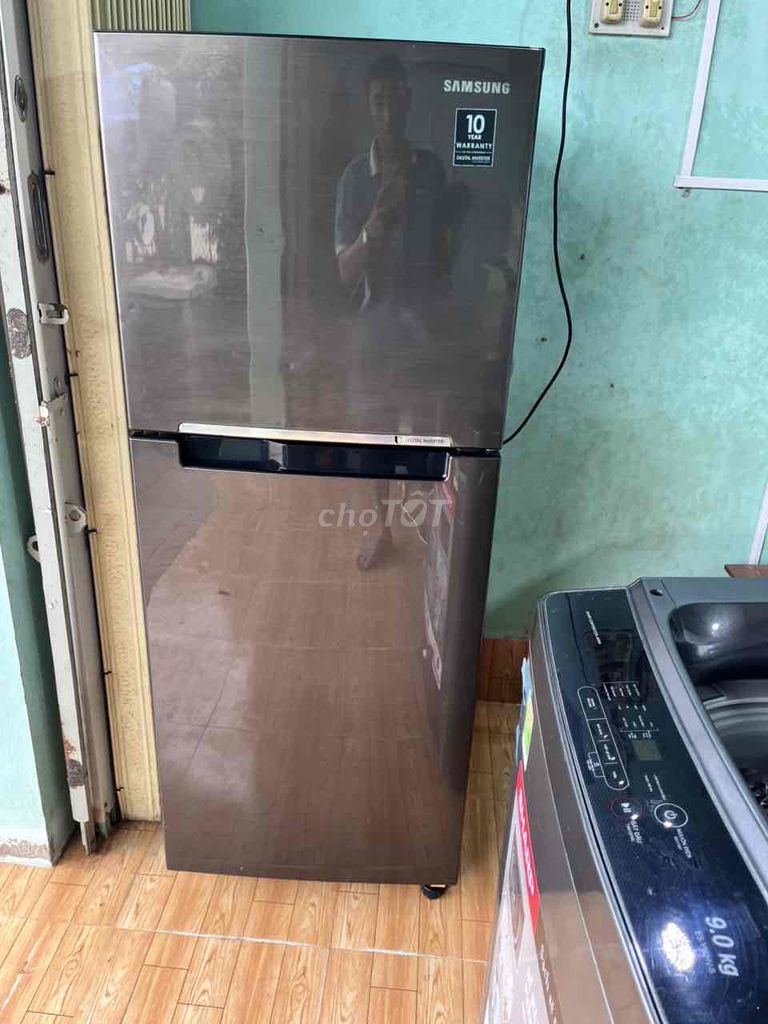 Tủ lạnh Samsung 208L Nâu. Mua bán Tủ lạnh tại Thành phố Trà Vinh Trà Vinh được đăng bởi Điện Máy Điện Lạnh Thanh lý hình 1