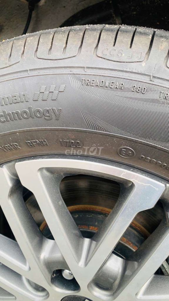 Kia Soluto 2024 - 17000 km. Mua bán Ô tô tại Quận Cẩm Lệ Đà Nẵng được đăng bởi Lê Quốc Phong hình 9