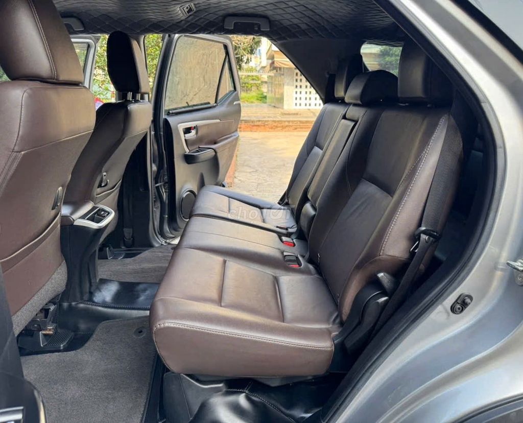 Toyota Fortuner 2018 AT XĂNG. Mua bán Ô tô tại Quận 12 Tp Hồ Chí Minh được đăng bởi NHI Ô TÔ AN SƯƠNG hình 11