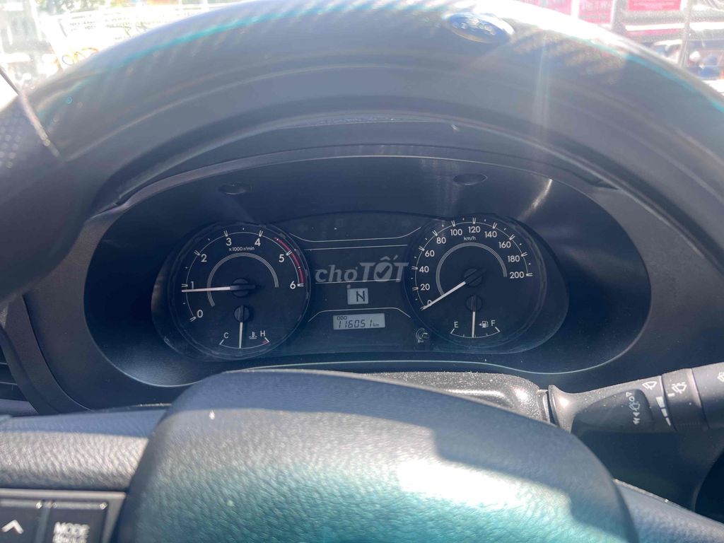 Toyota Hilux 2018 2.4E 4x2 AT - 110000 km ngay chu. Mua bán Ô tô tại Quận Gò Vấp Tp Hồ Chí Minh được đăng bởi huỳnh long hồ hình 3