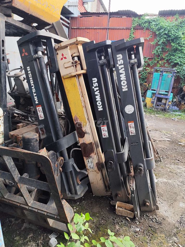 Phụ tùng xe nâng đã qua sử dụng. Mua bán Phụ tùng xe tại Quận Bình Tân Tp Hồ Chí Minh được đăng bởi Ngọc Quý hình 8