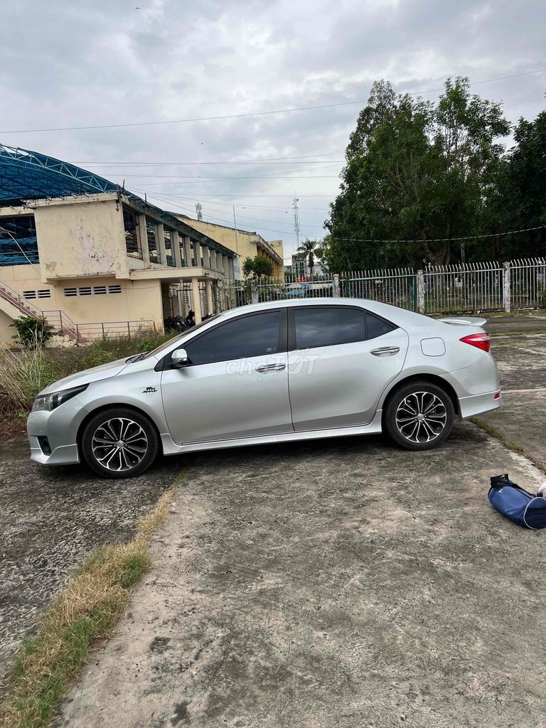 Toyota corolla atilt 2016 2.0V xe một chủ. Mua bán Ô tô tại Quận 7 Tp Hồ Chí Minh được đăng bởi Salon Ô Tô Cũ Hải Hà hình 6