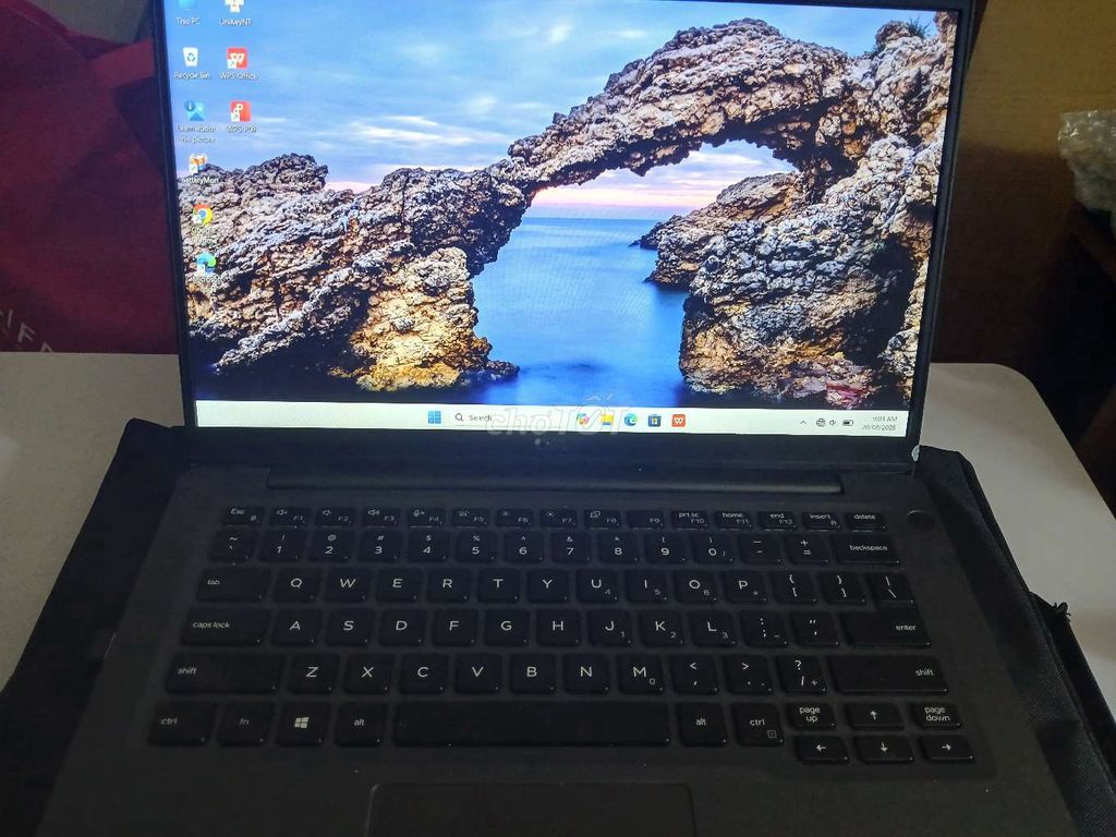 Thanh lý Dell Latitude 7400 i7-8665U 14 inch FHD. Mua bán Laptop tại Thành phố Thủ Đức Tp Hồ Chí Minh được đăng bởi Thế Sự hình 1