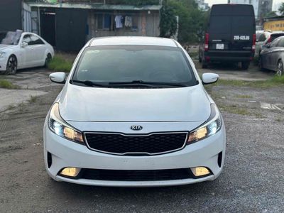 KIA Cerato 2018 1.6 MT Trắng