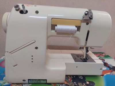 Máy may gia đình. Mua bán Đồ chuyên dụng, Giống nuôi trồng tại Thành phố Qui Nhơn Bình Định được đăng bởi Meo