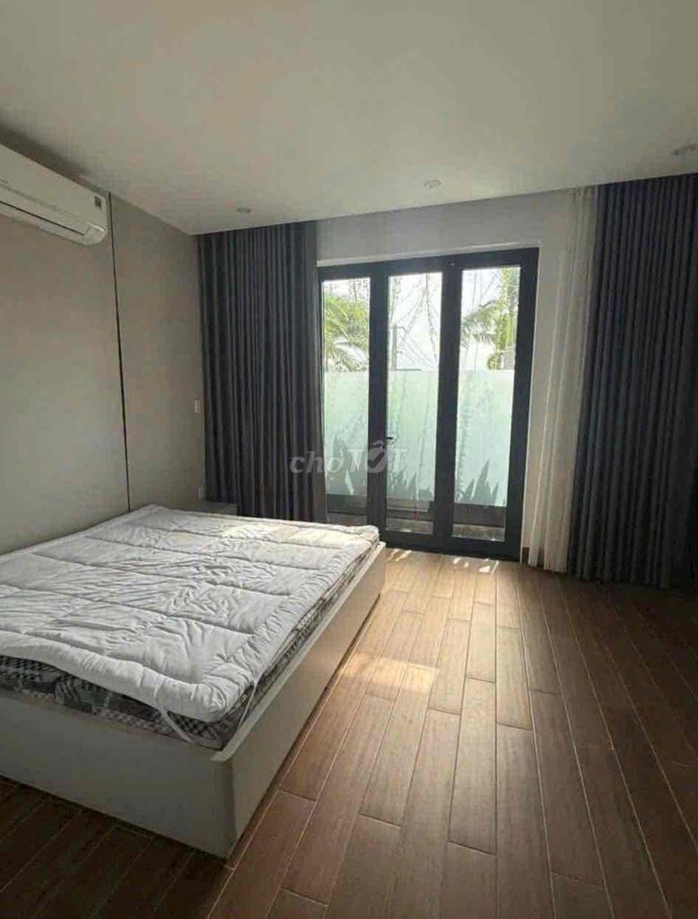 Furnished 3-storey house on 29/3 street, Hòa Xuân — photo 9