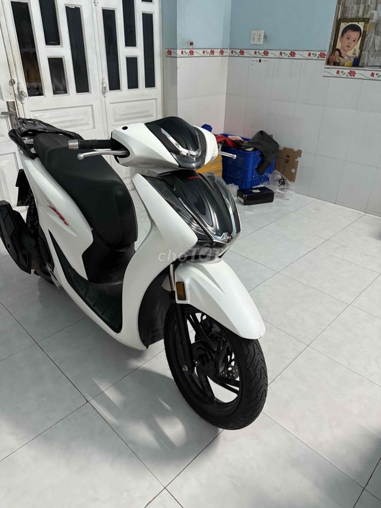 🔥🔥 Honda SH 150i CBS | Đăng ký 2022 | Chính chủ BH. Mua bán Xe máy tại Thành phố Biên Hòa Đồng Nai được đăng bởi Ninh Lê hình 1